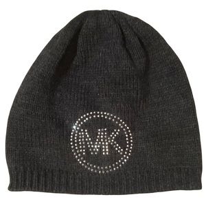 MICHAEL Michael Kors women’s winter hat beanie gray with silver bling